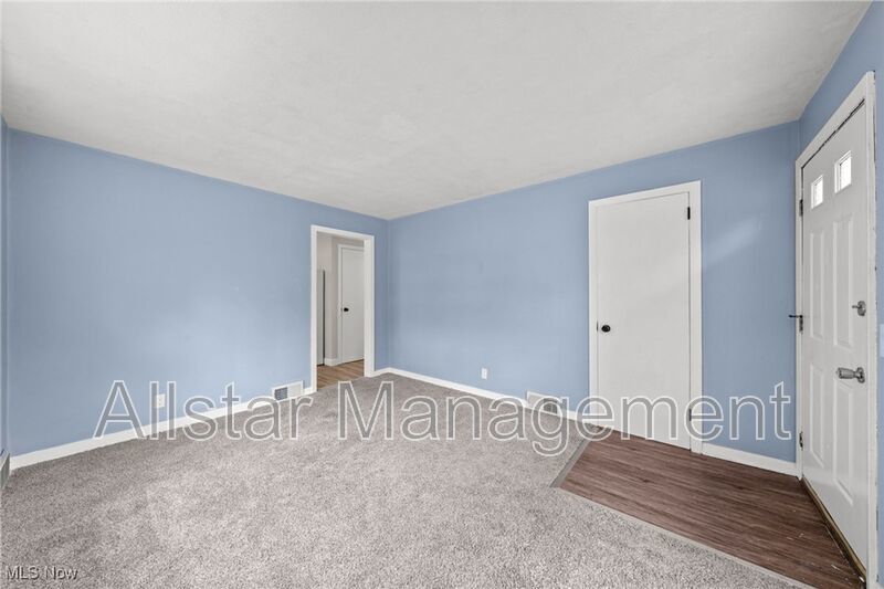 1619 Struble Ave NE, Canton property image