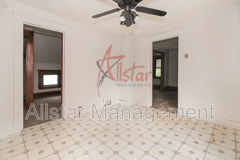 2203 Tate Ave. (Upstairs), Cleveland property image