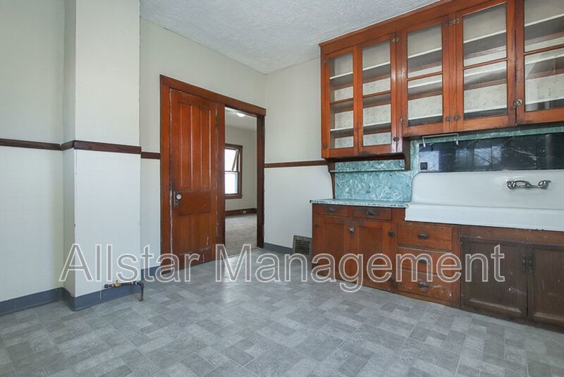 1101 E 66th St. #1, Cleveland property image