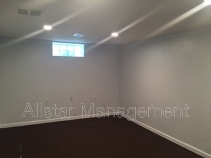 330 E 211th Street, Euclid, OH property image