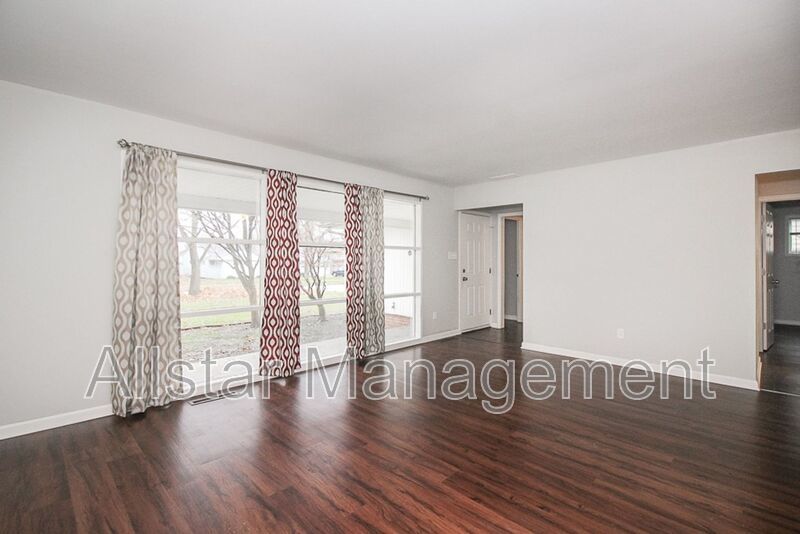 6393 Springwood, Parma Heights property image