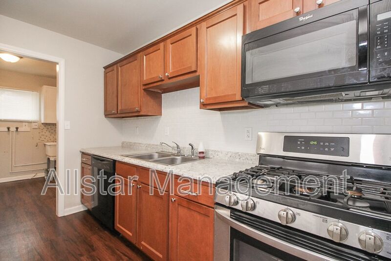 6393 Springwood, Parma Heights property image