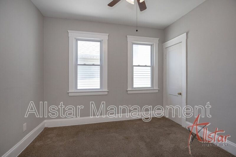 2086 W 104 St - Up, Cleveland property image