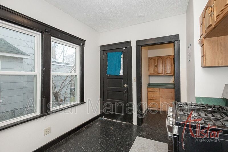 2045 W 89 St., Cleveland property image