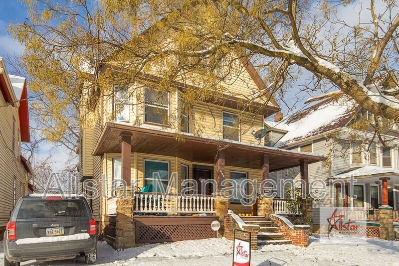 3786 W 37 St #2, Cleveland property image