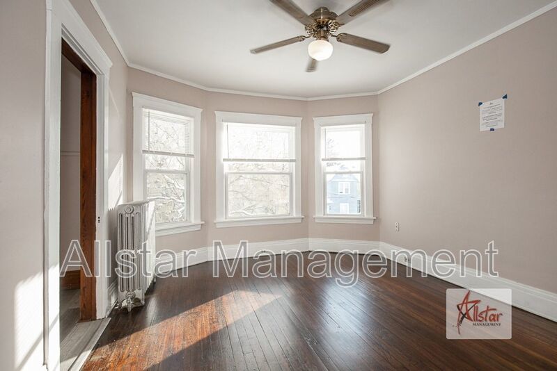 3786 W 37 St #2, Cleveland property image