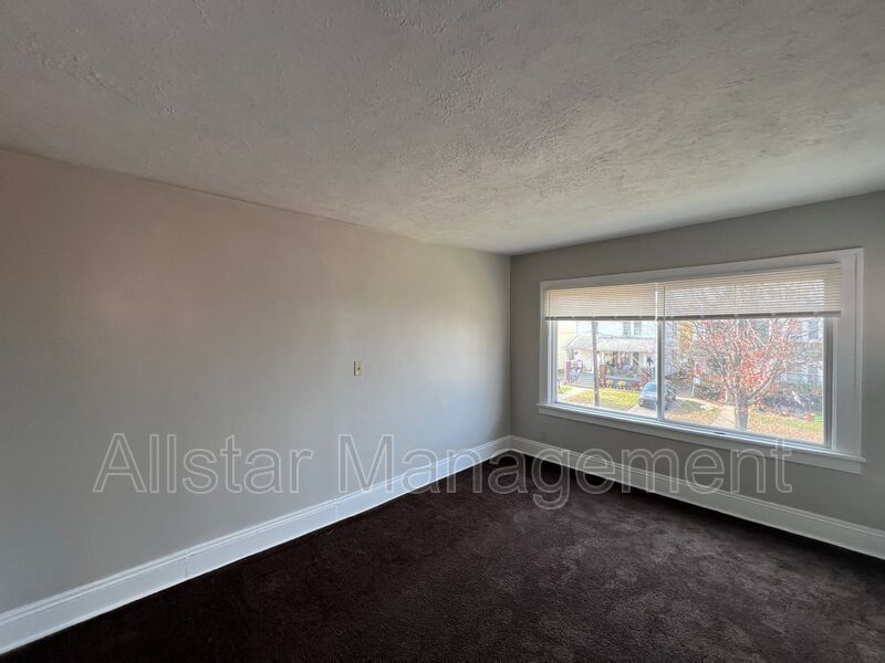 3043 W 116 St - Up, Cleveland property image