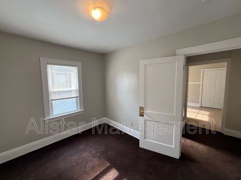 3043 W 116 St - Up, Cleveland property image