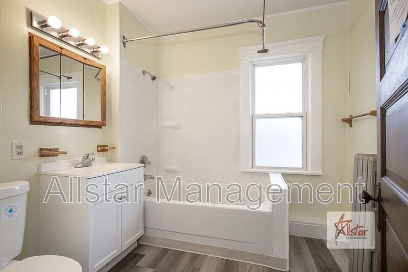 3786 W 37 St #2, Cleveland property image