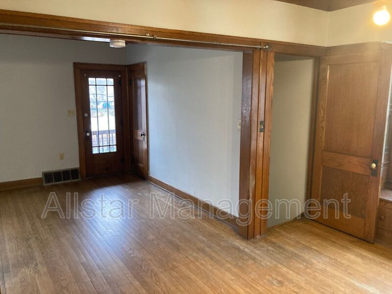 4115 Henritze Avenue  Cleveland, OH property image