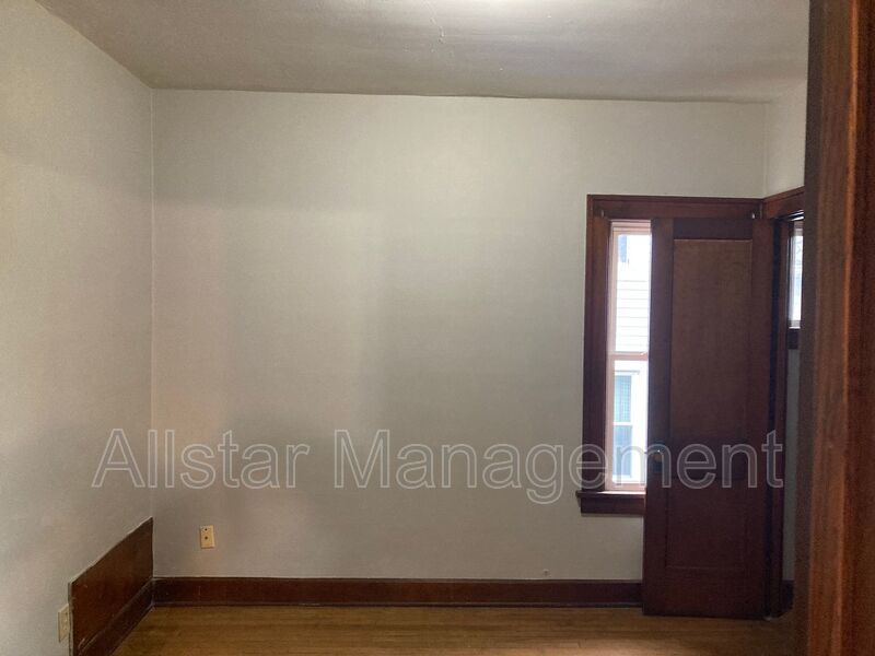 4115 Henritze Avenue  Cleveland, OH property image