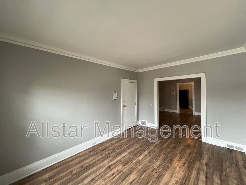 E 142nd St 3628 Unit 3  Cleveland, OH property image