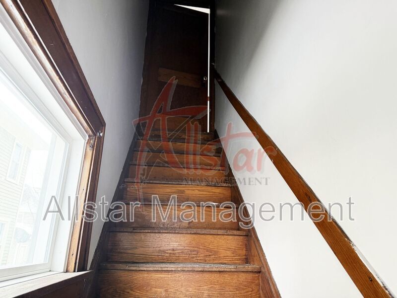 4115 Henritze Avenue  Cleveland, OH property image