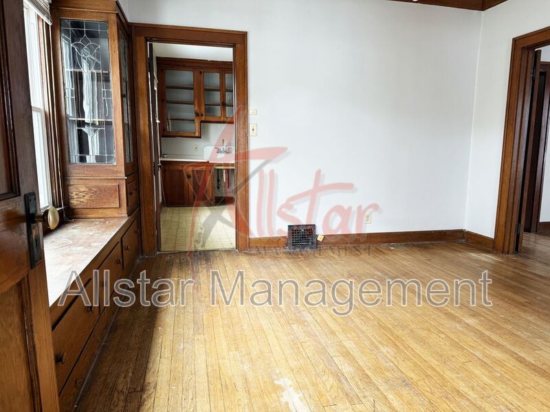 4115 Henritze Avenue  Cleveland, OH property image