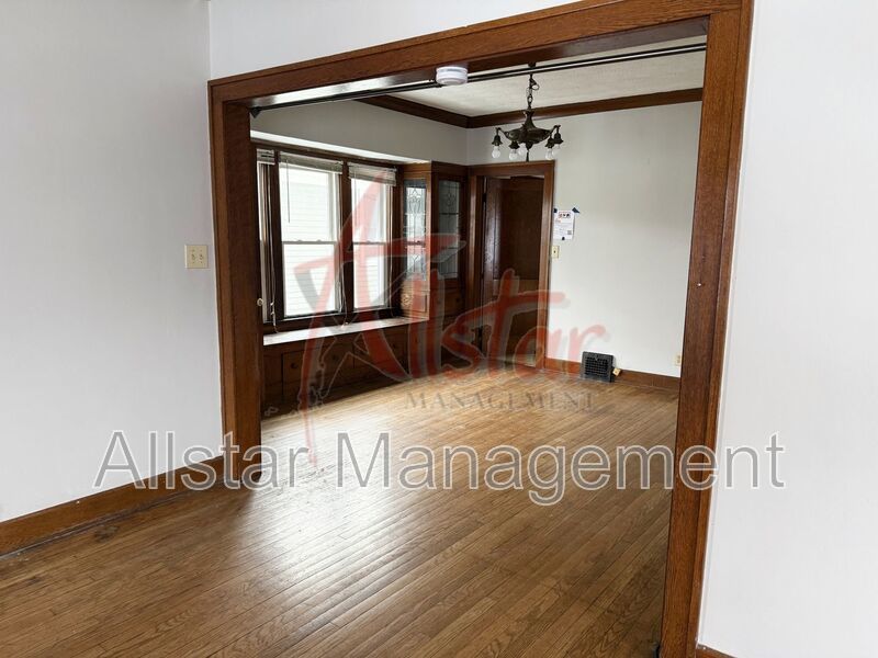 4115 Henritze Avenue  Cleveland, OH property image