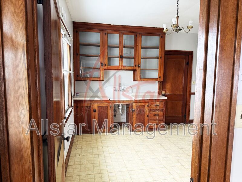 4115 Henritze Avenue  Cleveland, OH property image
