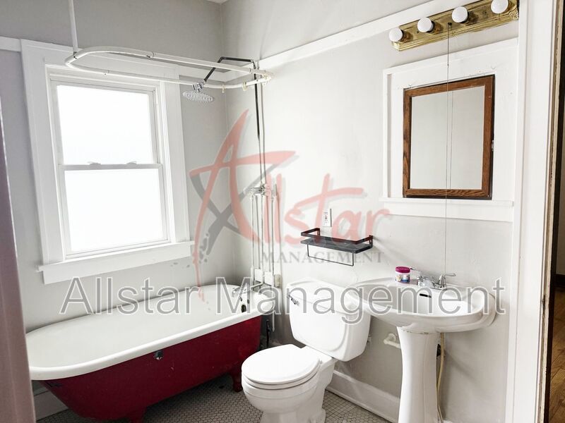 4115 Henritze Avenue  Cleveland, OH property image