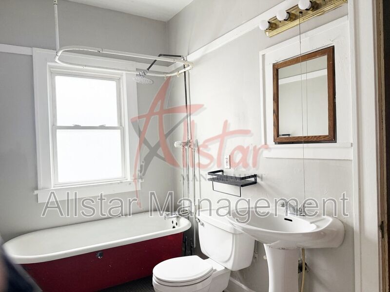 4115 Henritze Avenue  Cleveland, OH property image
