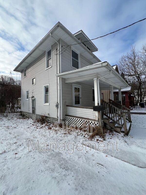 284 Gordon Dr. Akron OH property image