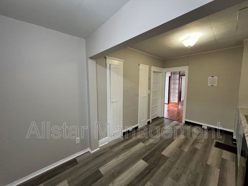 3268 W 84 St - Down, Cleveland property image