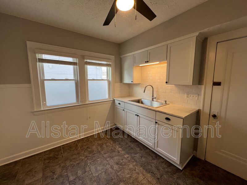 3464 Granton Ave - Down, Cleveland property image