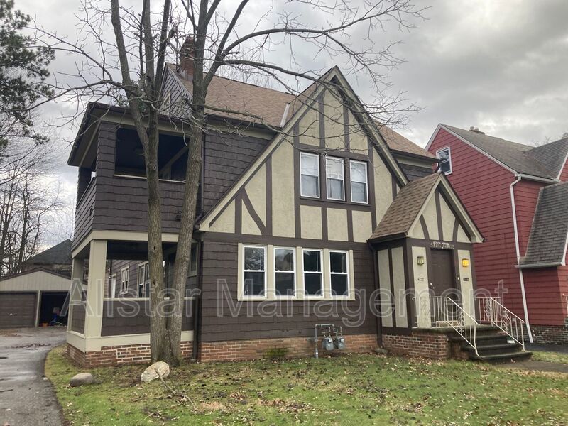 1533 Genesee Road, South Euclid property image