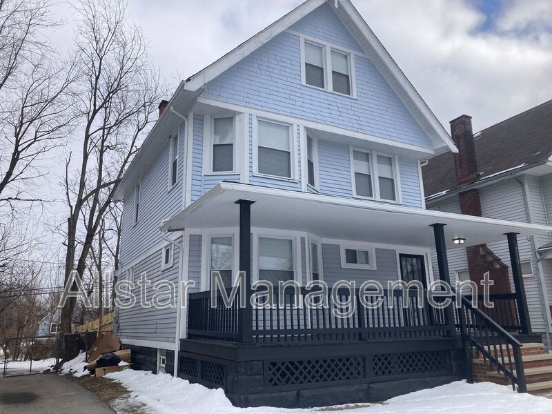521 E 109th Street Cleveland, OH 44108 property image