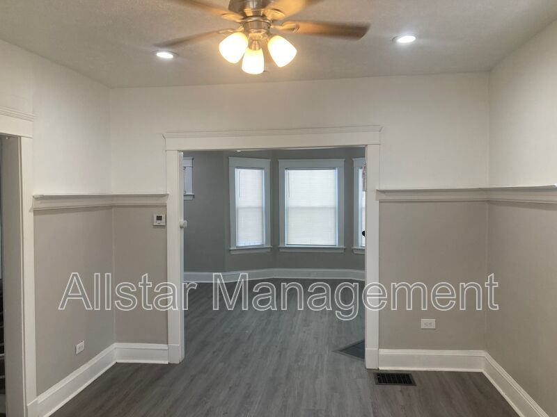 521 E 109th Street Cleveland, OH 44108 property image