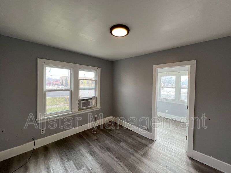 539 E Cuyahoga Falls Avenue - Unit 1 Akron, OH 44310 property image