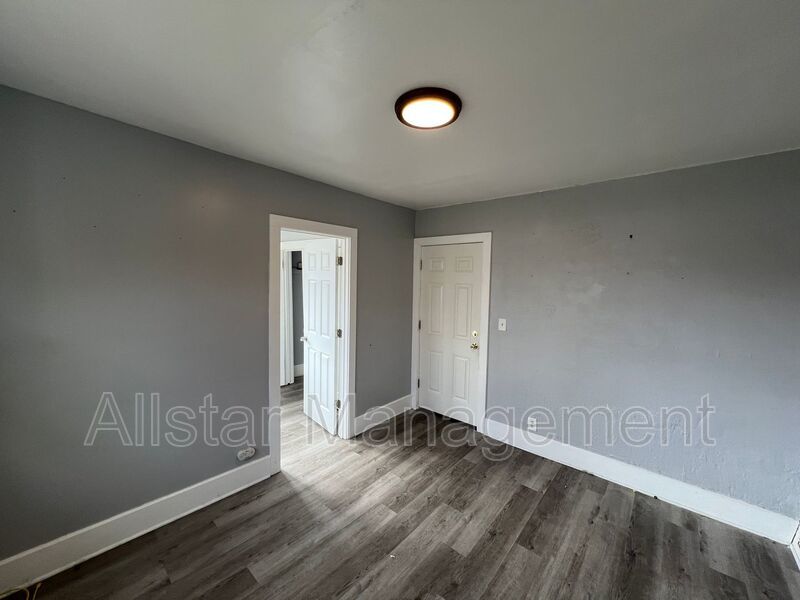 539 E Cuyahoga Falls Avenue - Unit 1 Akron, OH 44310 property image