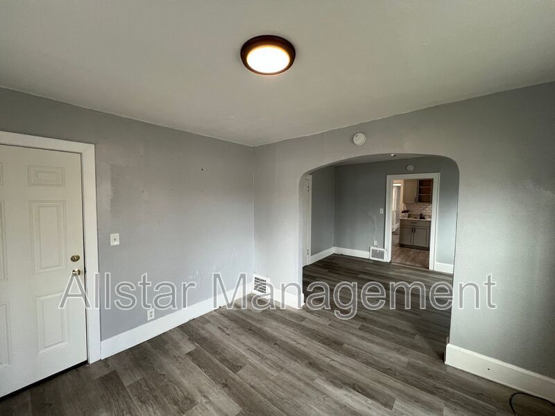 539 E Cuyahoga Falls Avenue - Unit 1 Akron, OH 44310 property image