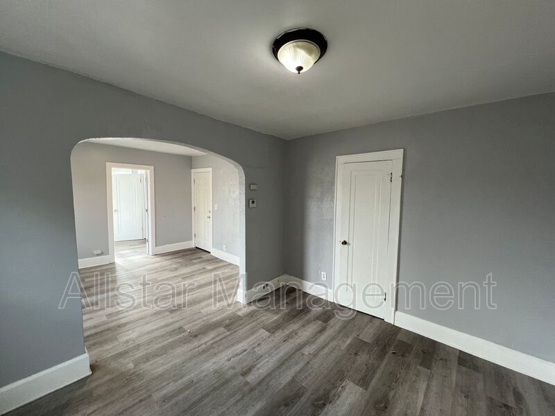 539 E Cuyahoga Falls Avenue - Unit 1 Akron, OH 44310 property image