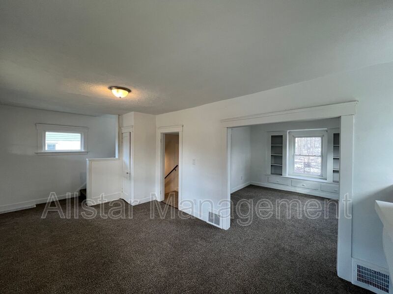 3467 E 125th Street Cleveland, OH 44120 property image