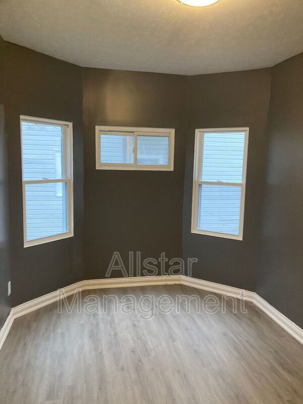 760 West 9th Street Lorain, OH 44052 property image