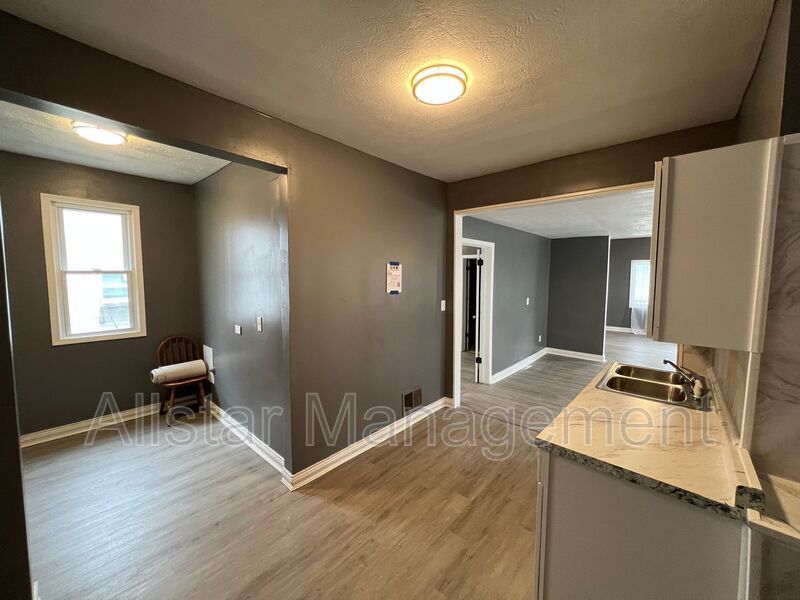 760 West 9th Street Lorain, OH 44052 property image