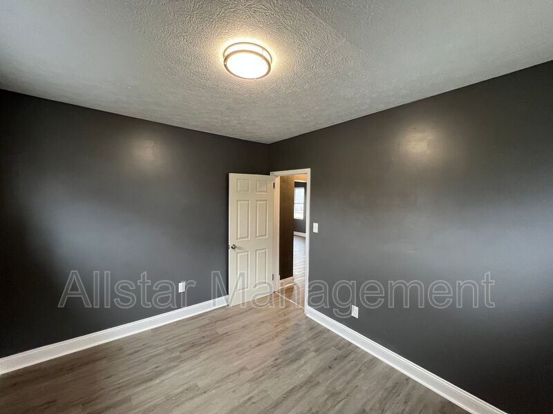 760 West 9th Street Lorain, OH 44052 property image