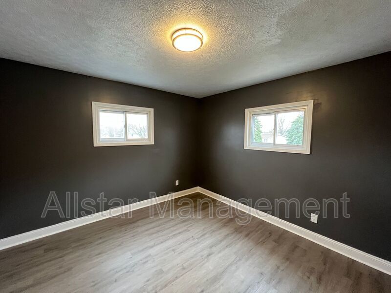 760 West 9th Street Lorain, OH 44052 property image