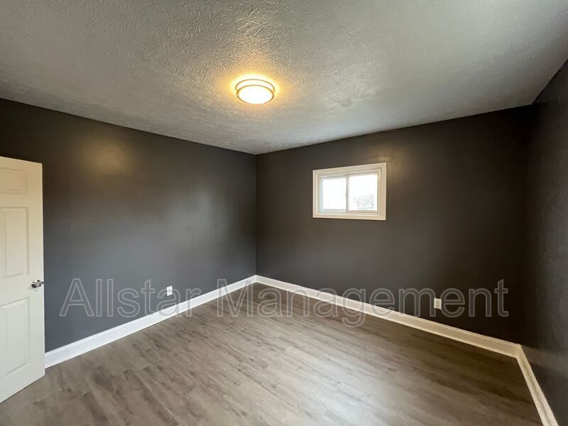 760 West 9th Street Lorain, OH 44052 property image