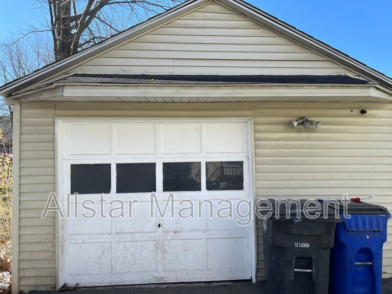 3616 Independence Road Cleveland, OH 44105 property image