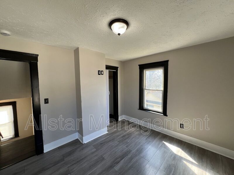 3616 Independence Road Cleveland, OH 44105 property image