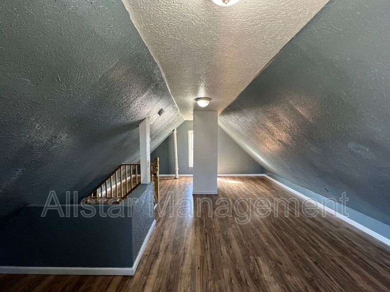 3616 Independence Road Cleveland, OH 44105 property image