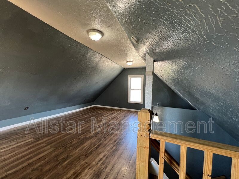 3616 Independence Road Cleveland, OH 44105 property image