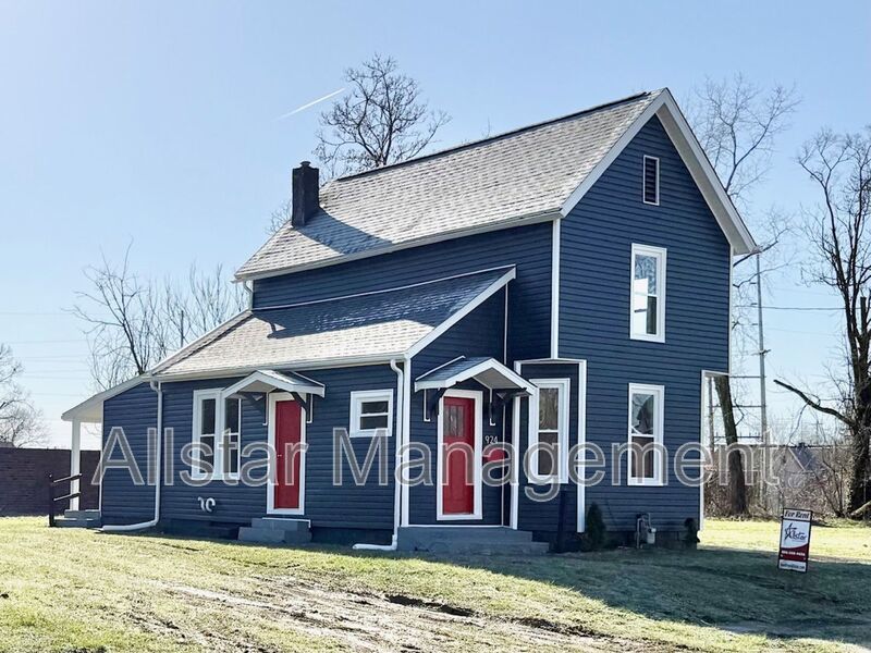 924 Spring Avenue NE Canton, OH 44704 property image