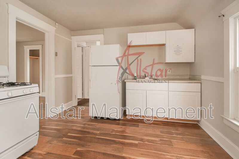 1622 Ridgewood Ave. (Up), Lakewood property image