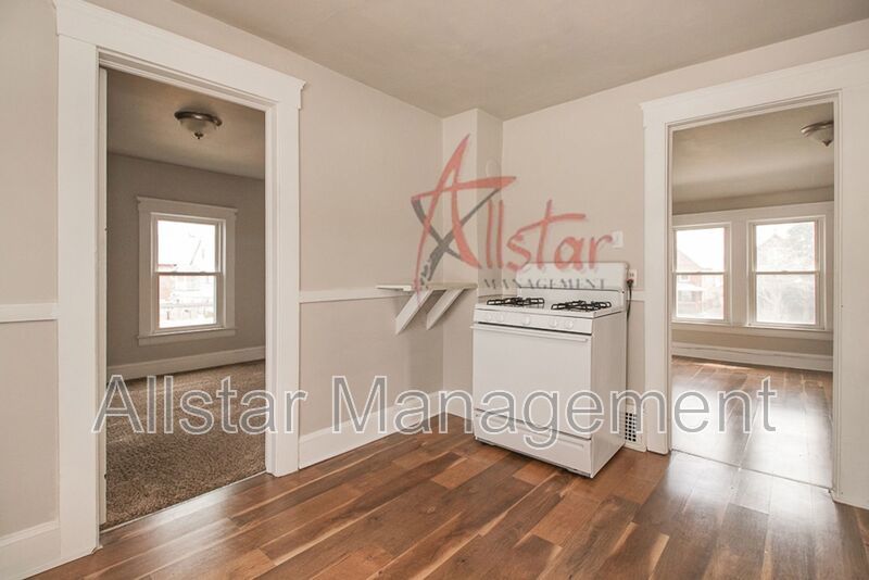 1622 Ridgewood Ave. (Up), Lakewood property image