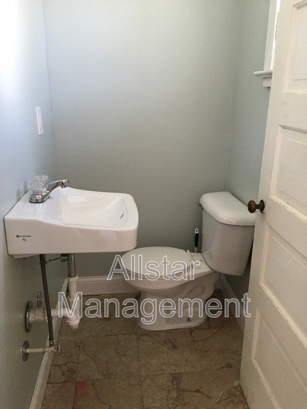 3186 Whitethorn Rd. Cleveland Heights, OH 44118 property image