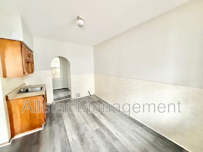 6706 Gertrude Ave Unit 1 Cleveland, OH 44105 property image