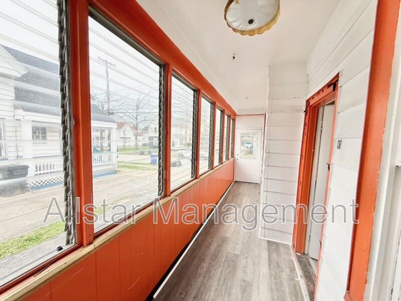 6706 Gertrude Ave Unit 1 Cleveland, OH 44105 property image