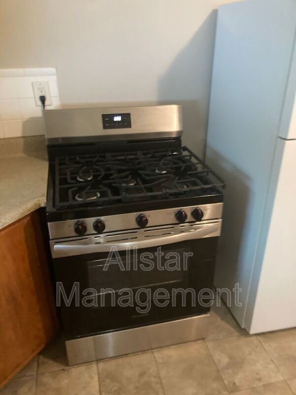 5785 Fitch Rd., North Olmsted, OH property image