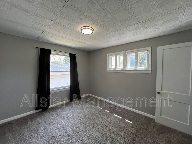 4859 E 97th Street - Down Garfield Heights, OH 44125 property image
